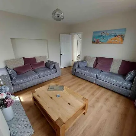 Modern 4 Bedroom House In Weymouth Sunny Corner Exterior photo