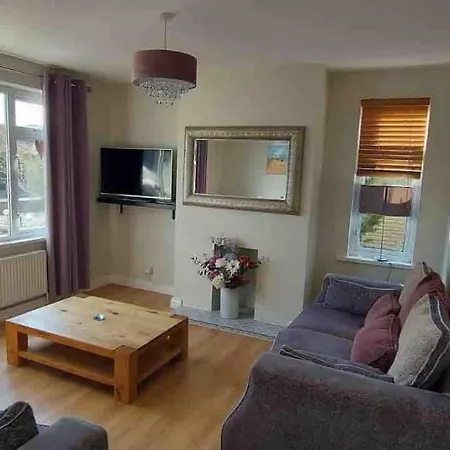 Modern 4 Bedroom House In Weymouth Sunny Corner Exterior photo